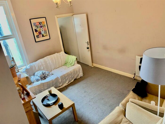 4 Bedroom Terraced House To Rent In Exeter Road, Selly Oak, Birmingham, B29