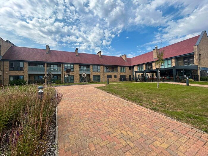 2 Bedroom Apartment For Sale In Chamomile Gardens, Biggleswade, SG18