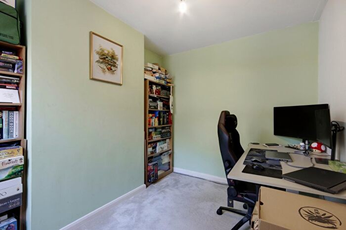 2 Bedroom Terraced House For Sale In Mount Pleasant Road, Dartford, Kent, DA1
