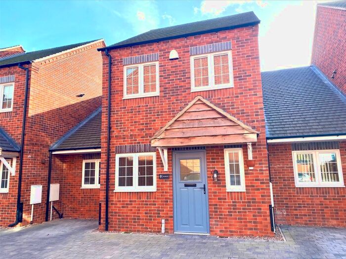 3 Bedroom Terraced House To Rent In Chancery Rise, Nuneaton, CV10