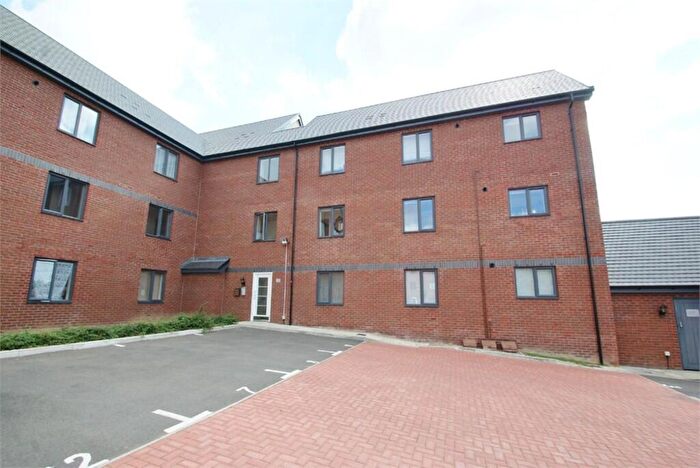 2 Bedroom Flat To Rent In Kirkistown Close, Caldecott Manor, Rugby, Warwickshire, CV21