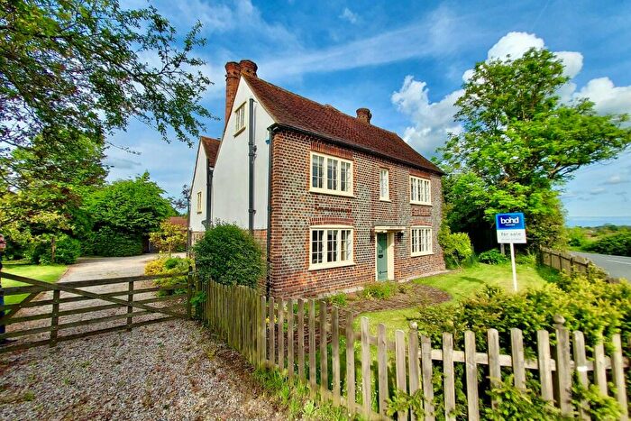 4 Bedroom Cottage For Sale In Burnham Road, Woodham Mortimer, CM9