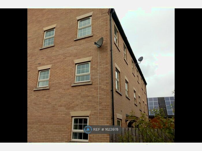 2 Bedroom Semi-Detached House To Rent In Towpath Way, Spondon, Derby, DE21