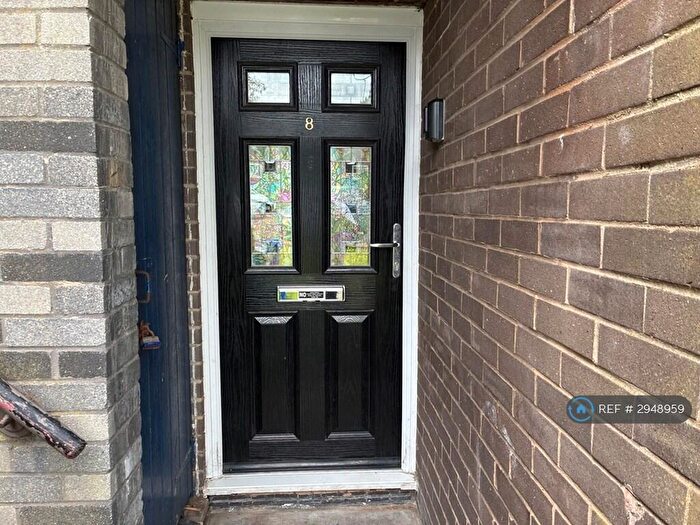 1 Bedroom Flat To Rent In Rawtenstall, Rossendale, BB4