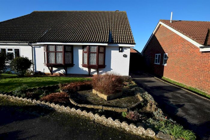 2 Bedroom Semi-Detached Bungalow To Rent In Shepherds Gate, Hempstead, Gillingham ME7