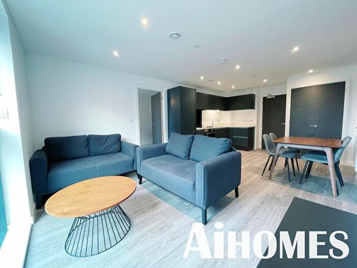 2 Bedroom Apartment To Rent In Downtown, Wooden Street, Salford, M5