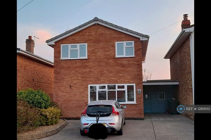 3 Bedroom Detached House To Rent In Oak Road, Barton Under Needwood, Burton-On-Trent, DE13