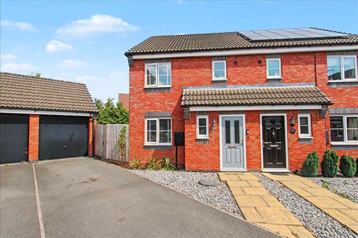 3 Bedroom Semi Detached House For Sale In Wessex Drive, Giltbrook, Nottingham, NG16