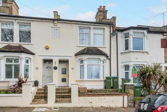 3 Bedroom Terraced House To Rent In Shieldhall Street, Abbey Wood, SE2