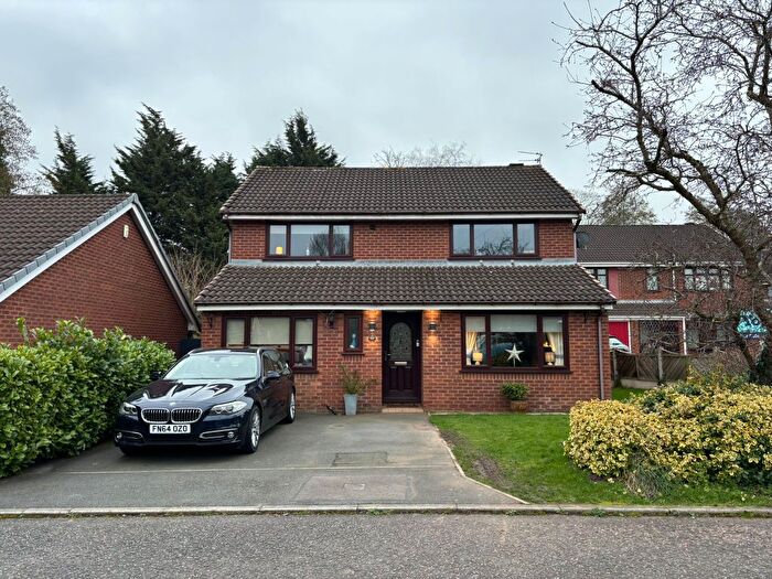 4 Bedroom Detached House For Sale In Sharon Park Close, Warrington, WA4