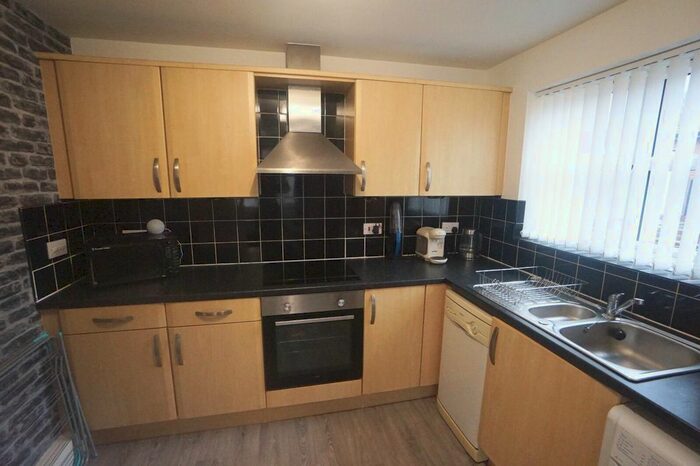 2 Bedroom Flat To Rent In Frost Mews, South Shields NE33