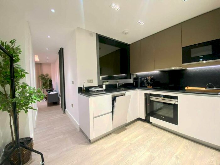 1 Bedroom Flat To Rent In Bollinder Place, Old Street, London, EC1V