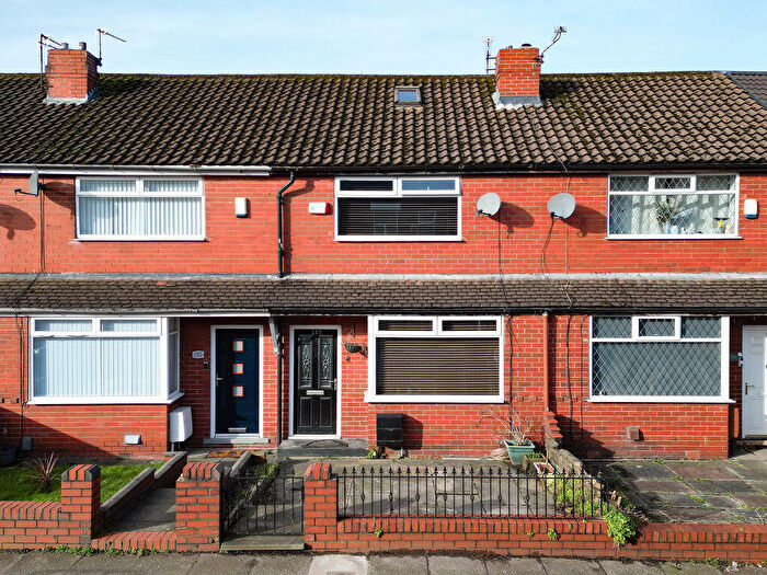 2 Bedroom Terraced House For Sale In Boundary Park Road, Oldham, OL1