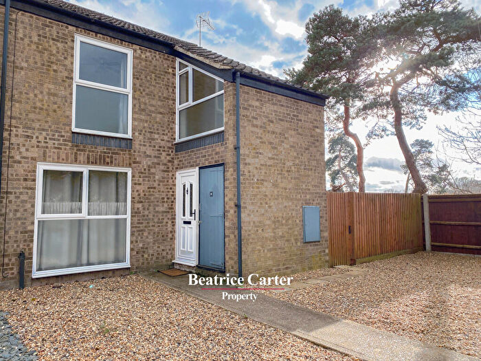 3 Bedroom End Of Terrace House For Sale In Lancewood Walk, Raf Lakenheath, IP27