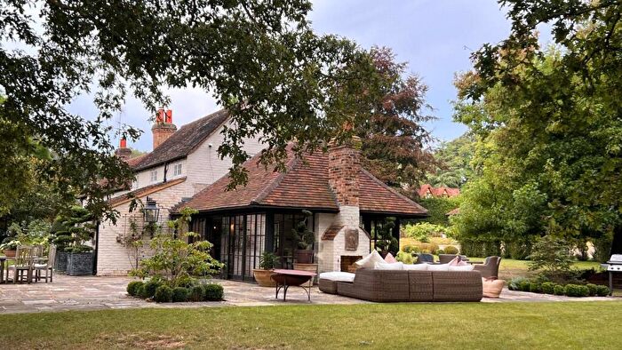 5 Bedroom Detached House To Rent In Burhill, Hersham, Walton-on-Thames, Surrey, KT12