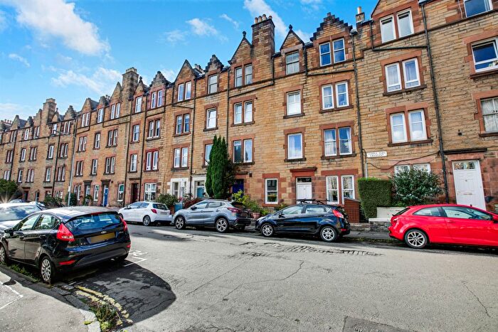 2 Bedroom Flat For Sale In Flat, Temple Park Crescent, Edinburgh, EH11