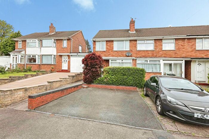3 Bedroom Semi Detached House For Sale In Rachel Gardens, Selly Oak, Birmingham, B29