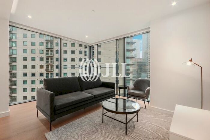 1 Bedroom Flat For Sale In Hampton Tower, Marsh Wall London, E14
