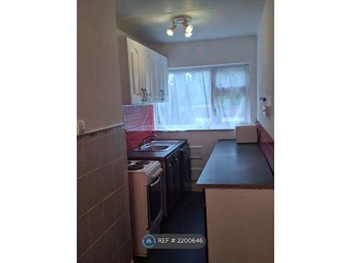 1 Bedroom Flat To Rent In Lyndale Road, Coventry, CV5