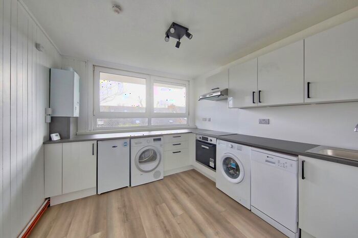 3 Bedroom Duplex To Rent In Georges Road, London, N7