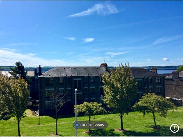 2 Bedroom Flat To Rent In Abbotsford Street, Dundee, DD2