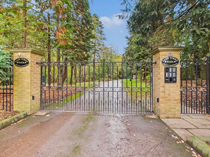 2 Bedroom Flat For Sale In Seven Hills Road, Iver, Buckinghamshire, SL0