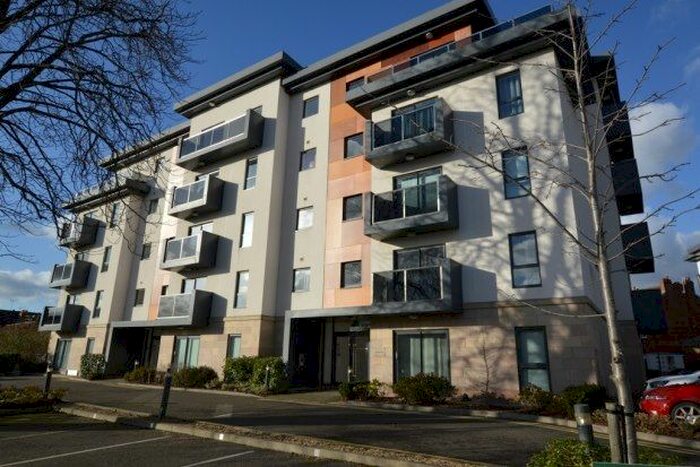 2 Bedroom Flat To Rent In Bradbury Hall, Chesterfield, S40