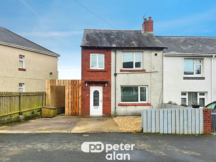 3 Bedroom End Of Terrace House For Sale In Glanymor Street, Briton Ferry, Neath, SA11