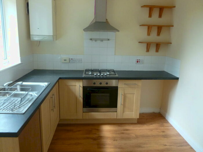 2 Bedroom Town House To Rent In Brook Green, Hackenthorpe, Sheffield, S12
