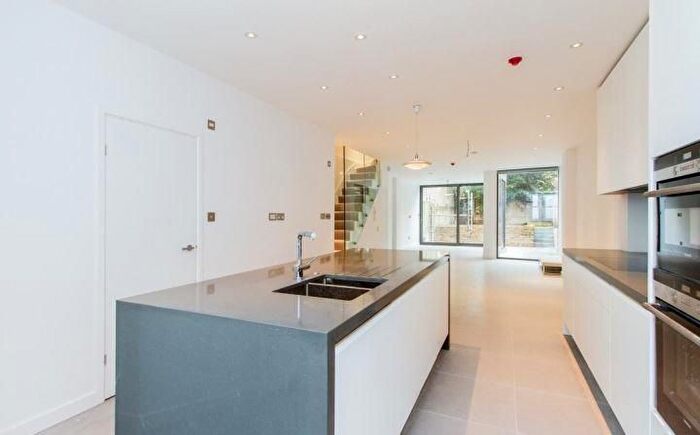 5 Bedroom Property To Rent In Hamilton Gardens, London, NW8