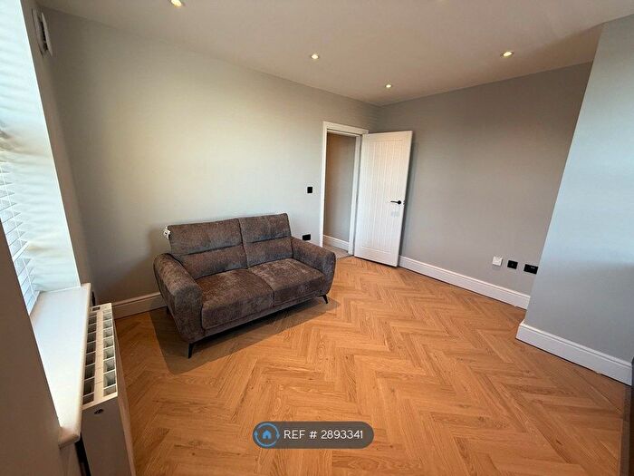1 Bedroom Flat To Rent In Hall Gate, Doncaster, DN1