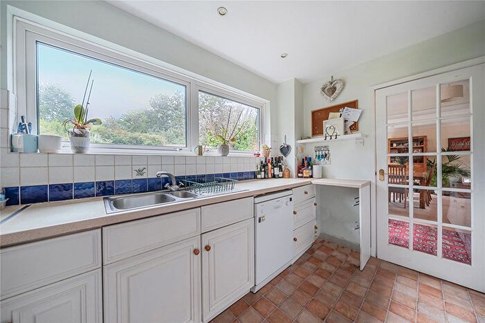 5 Bedroom Detached House For Sale In Chesterfield Drive, Sevenoaks, Kent, TN13