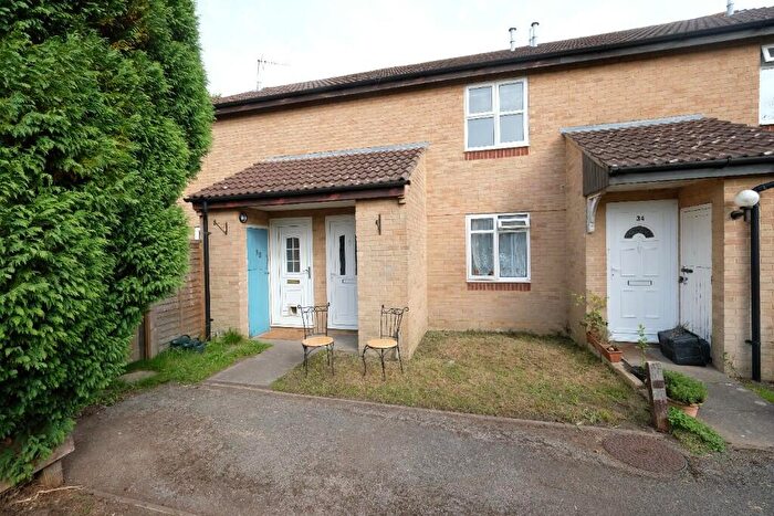 1 Bedroom Maisonette For Sale In Rosewood Gardens, Marchwood, Southampton, SO40