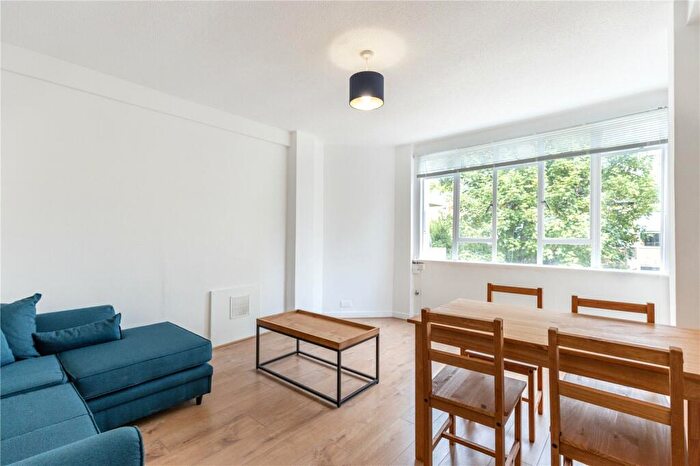 3 Bedroom Apartment To Rent In Nightingale Lane, London, SW12