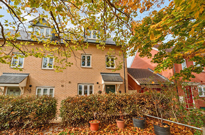 3 Bedroom House For Sale In Wall Mews, Colchester, Essex, CO2