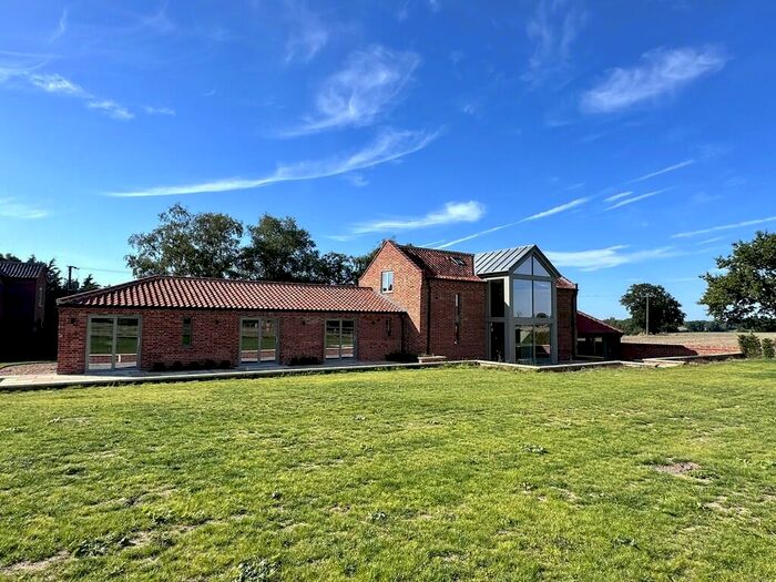 5 Bedroom Barn Conversion To Rent In Guestwick Road, Wood Dalling, Norfolk, NR11