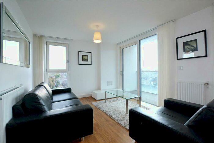 2 Bedroom Flat To Rent In Wonder House, Roseberry Place, E8