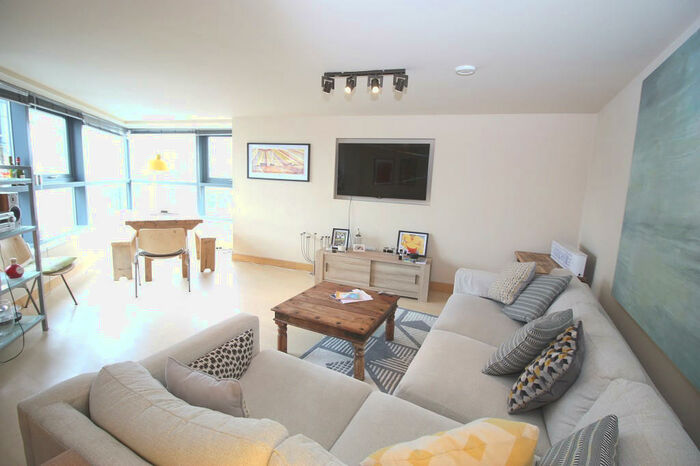 2 Bedroom Apartment To Rent In Little Neville Street, Leeds, West Yorkshire, LS1