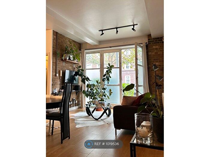 1 Bedroom Flat To Rent In Barnabas Road, London, E9