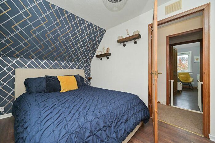 4 Bedroom Detached House For Sale In Mortonhall Park Drive, Edinburgh, EH17