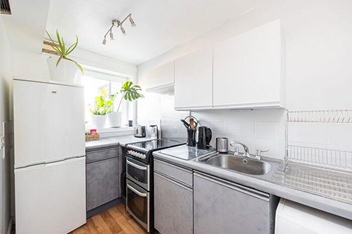 1 Bedroom Flat For Sale In / Henderson Row, Edinburgh, EH3