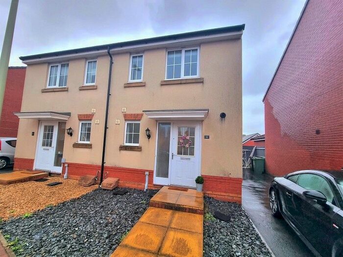 2 Bedroom Semi-Detached House To Rent In Caerphilly CF83