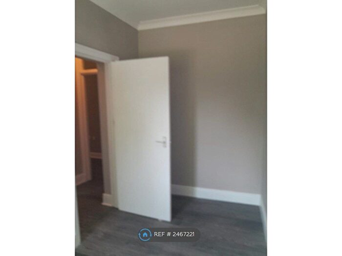 2 Bedroom Flat To Rent In Amherst Road, Tunbridge Wells, TN4