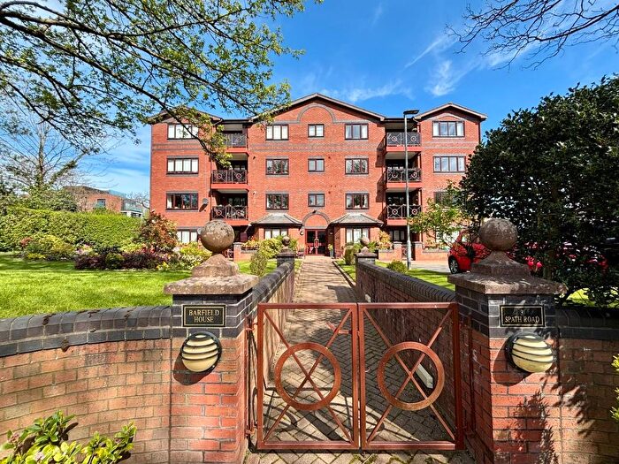 1 Bedroom Flat For Sale In Barfield House, Spath Road, Didsbury, M20
