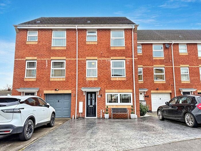 4 Bedroom Town House For Sale In Cinnamon Drive, Trimdon Station, TS29