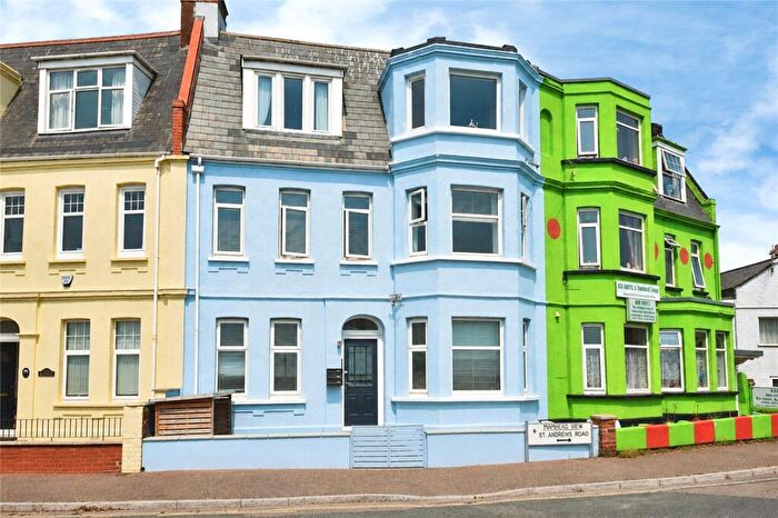 1 Bedroom Flat For Sale In Mamhead View, Exmouth, Devon, EX8