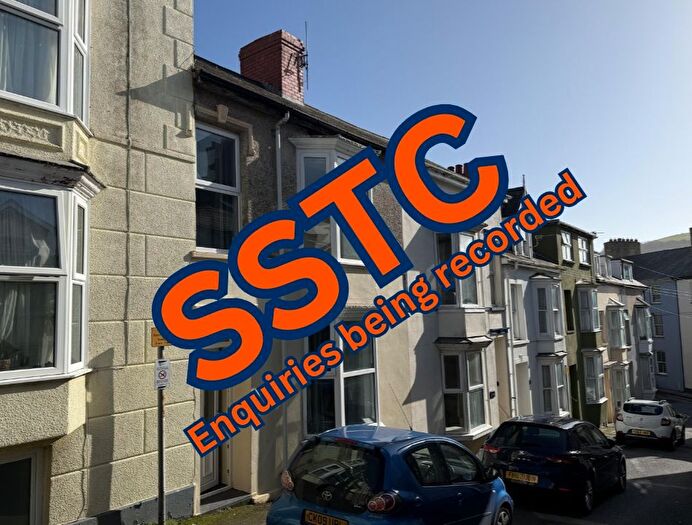 3 Bedroom Town House For Sale In Penmaesglas Road, Aberystwyth, SY23