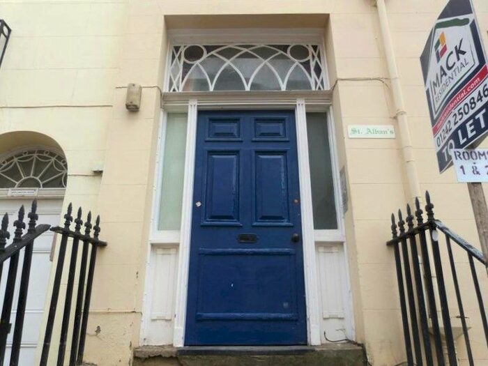 Studio To Rent In Wellington Street, Cheltenham, GL50