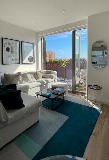 1 Bedroom Flat To Rent In Edwin Street, London ., E16