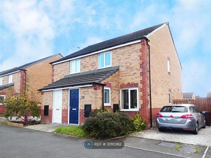 2 Bedroom Semi-Detached House To Rent In Hillside Avenue, Liverpool, L36